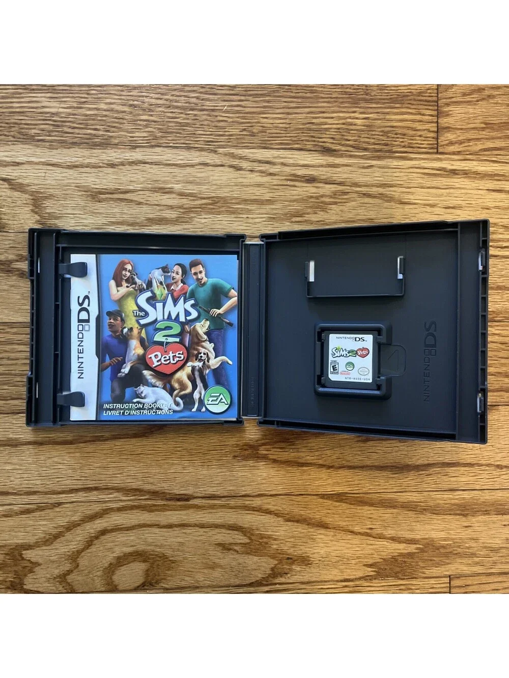 The Sims 2 Nintendo DS Original Box and Manual Tested Working